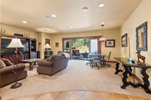 510 Elk Circle photo 32