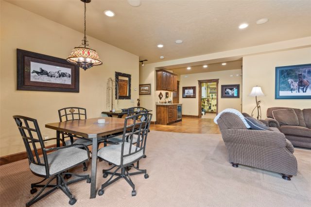 510 Elk Circle photo 34