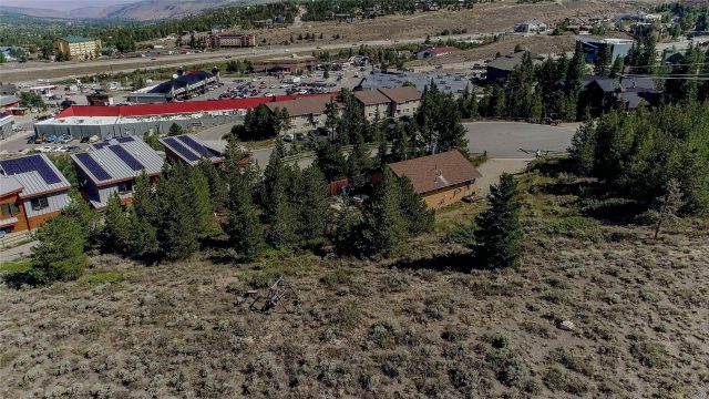 889 E Anemone Trail photo 17