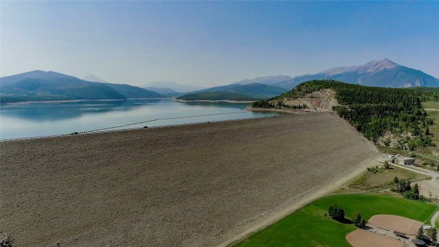 889 E Anemone Trail photo 32