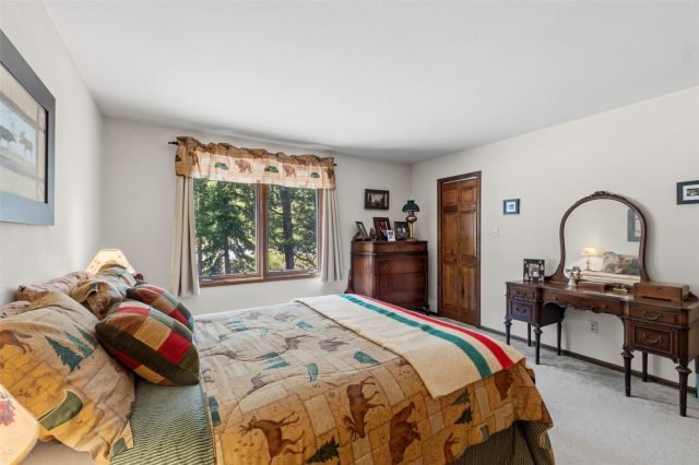 165 Shadows Drive photo 29