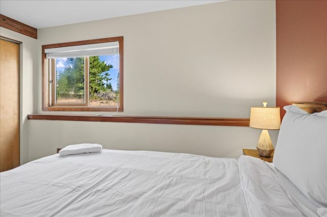 91300 Ryan Gulch Road 91301 photo 17