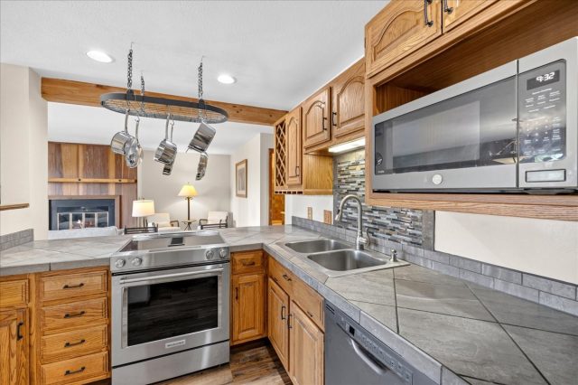 91300 Ryan Gulch Road 91301 photo 7