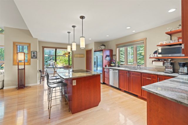 207 Emily Lane photo 17