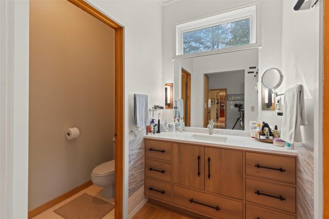 207 Emily Lane photo 35