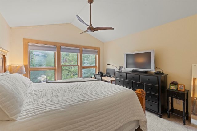 207 Emily Lane photo 37