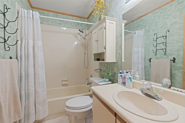 207 Emily Lane photo 39