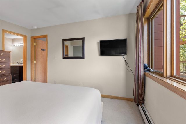 60 Oro Grande Drive 203 photo 18