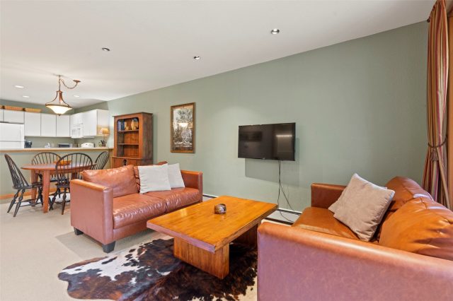 Condo in Cinnamon Ridge Condos, Keystone — photo 3 Condo in Cinnamon Ridge Condos, Keystone, CO — photo 3 (MLS S1070958)