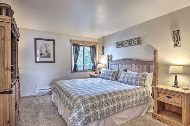 311 W La Bonte Street 206 photo 10