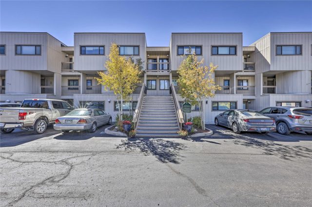 311 W La Bonte Street 206 photo 21