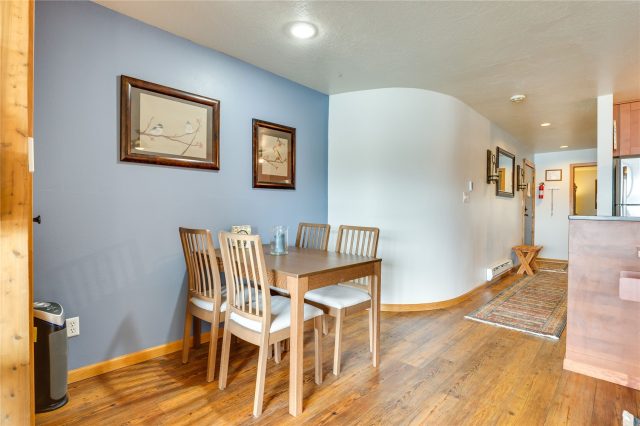 311 W La Bonte Street 206 photo 8