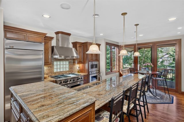 75 Masters Drive photo 11