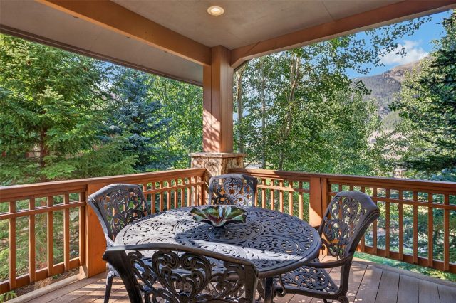 75 Masters Drive photo 12