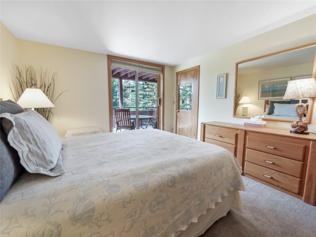 180 E La Bonte Street 415 photo 25