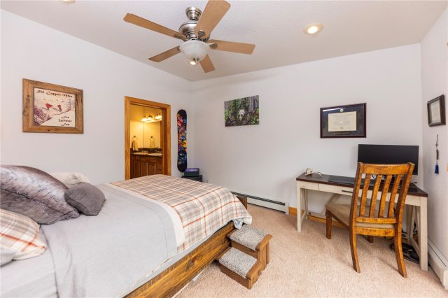 164 Buck Ridge Road 166 photo 12