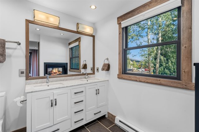 114 N Harris Street 114 photo 22