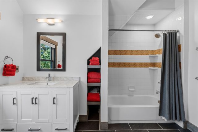 114 N Harris Street 114 photo 33