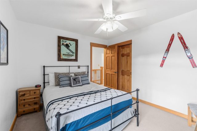 109 Hawn Drive 109 photo 24