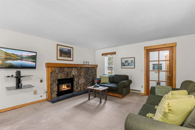 109 Hawn Drive 109 photo 6