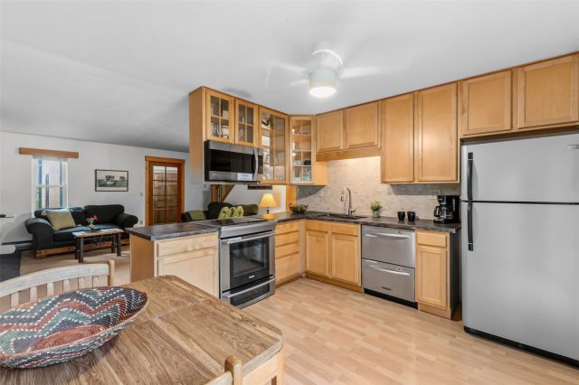 109 Hawn Drive 109 photo 9