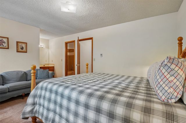 216 Creekside Drive 1 photo 26
