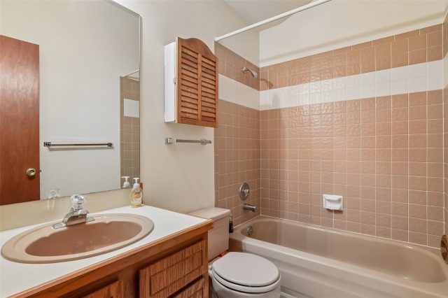 216 Creekside Drive 1 photo 34