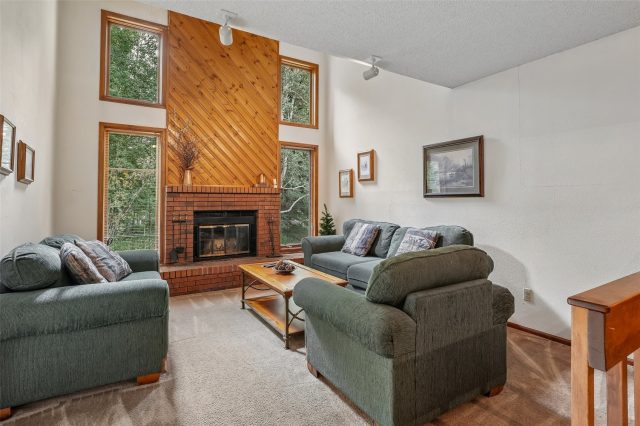216 Creekside Drive 1 photo 7