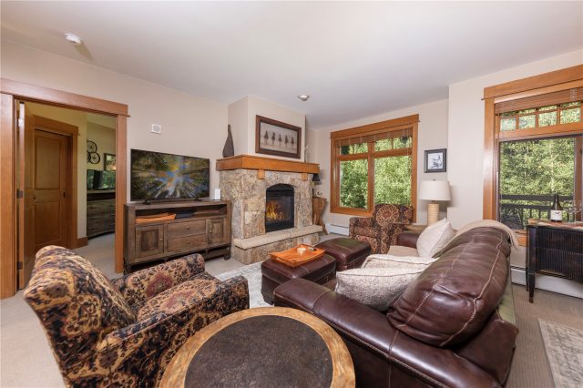280 Trailhead Drive 3020 photo 2