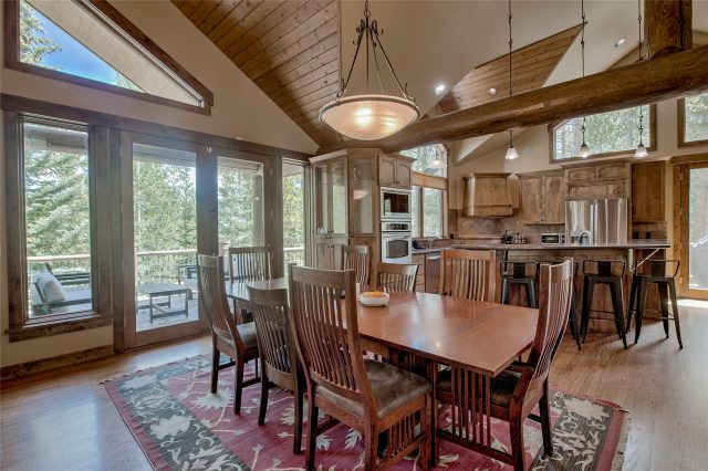1946 Highlands Drive photo 14