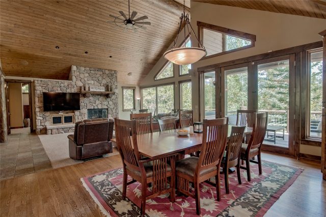 1946 Highlands Drive photo 15