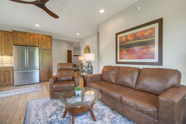 1070 Blue River Parkway 302 photo 15