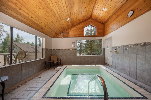 210 Tennis Club Road 1624 photo 33