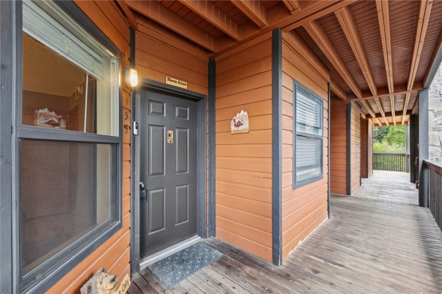 670 S 7th Avenue 139 photo 19
