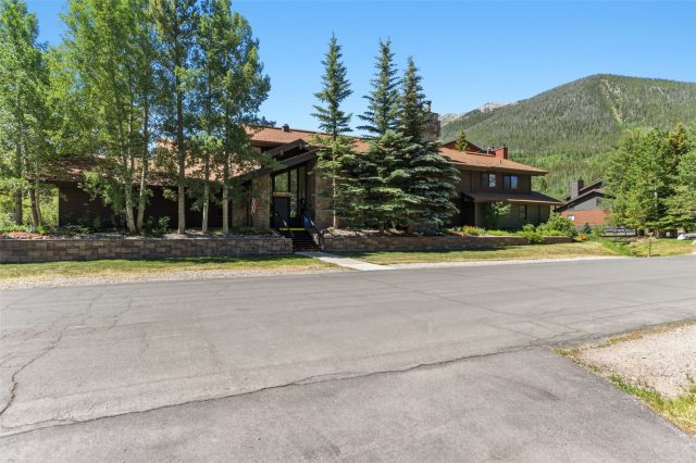 670 S 7th Avenue 139 photo 29