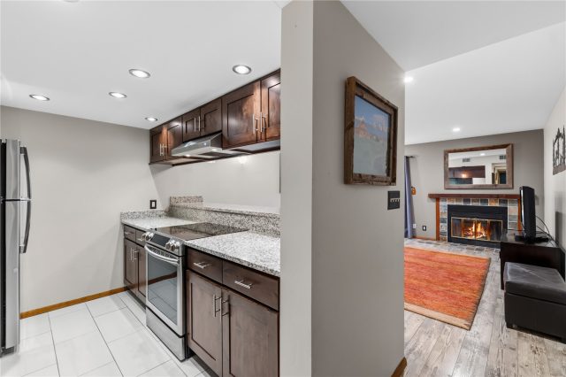 670 S 7th Avenue 139 photo 6