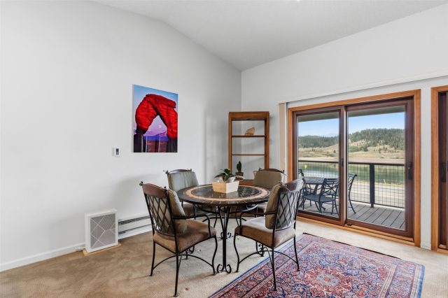 32 Corinthian Circle 303 photo 17
