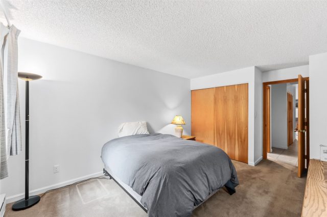 32 Corinthian Circle 303 photo 27