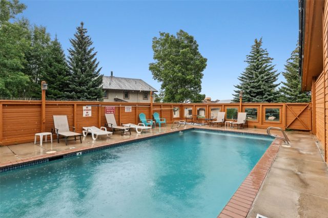 32 Corinthian Circle 303 photo 38