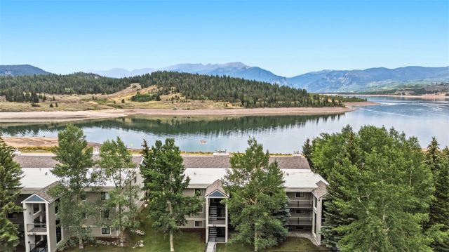 32 Corinthian Circle 303 photo 42