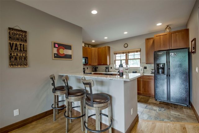 70 Oak Lane 70 photo 10