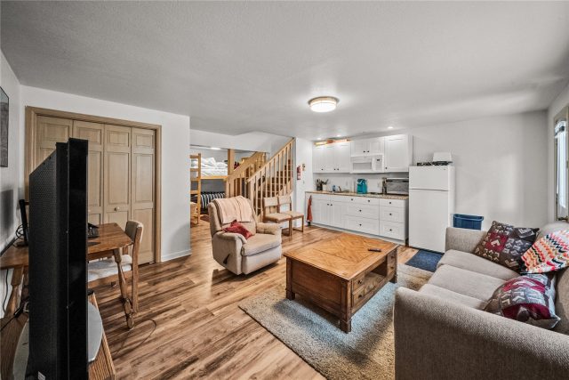 26 Hawn Drive photo 37