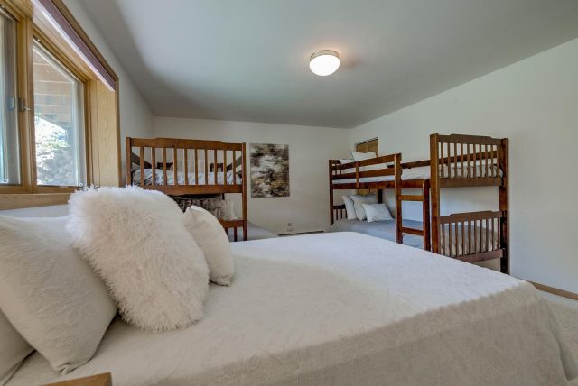 102 Thimbleberry Way photo 33