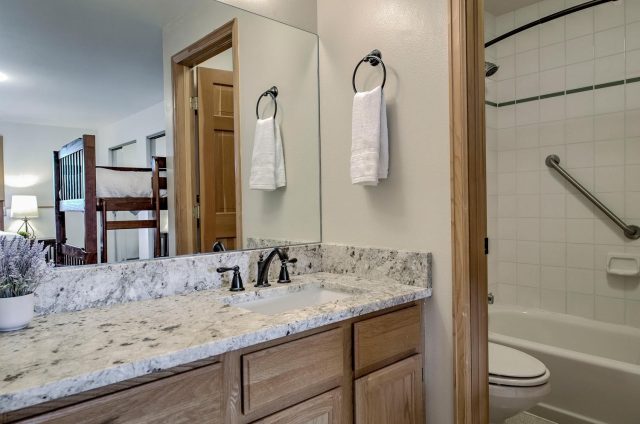 102 Thimbleberry Way photo 38
