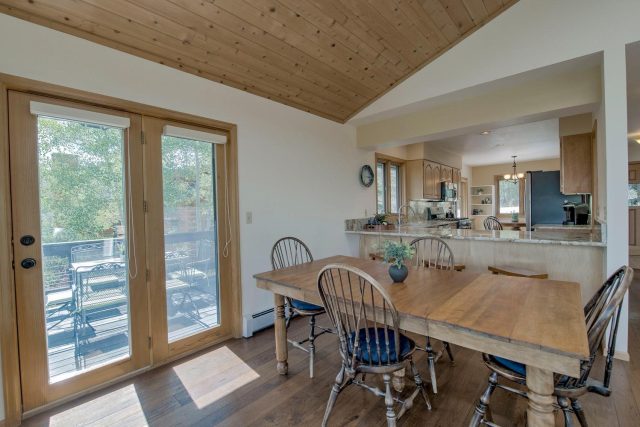 102 Thimbleberry Way photo 8