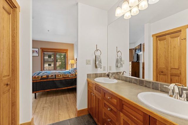 20 Hunkidori Court 2217 photo 23