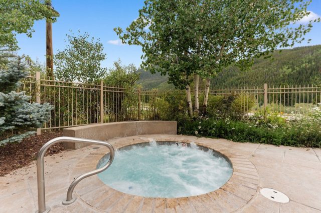 20 Hunkidori Court 2217 photo 35