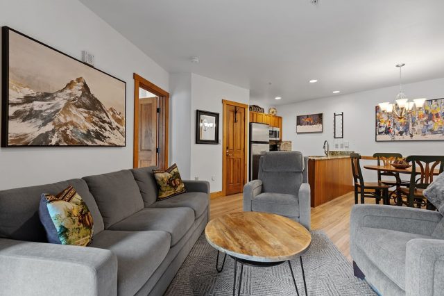 20 Hunkidori Court 2217 photo 5