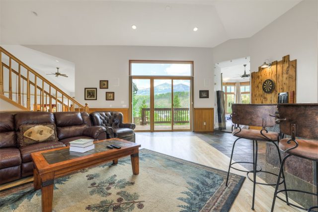35 Fletcher Court photo 18