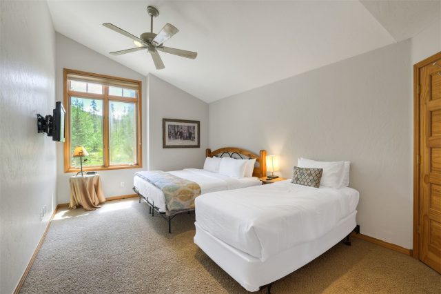 35 Fletcher Court photo 29